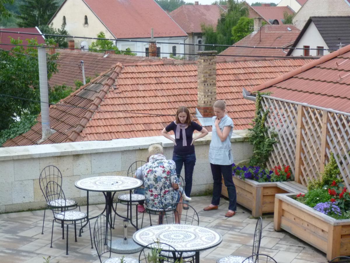 Erzsebet Pince Apartment Tokaj Exterior foto